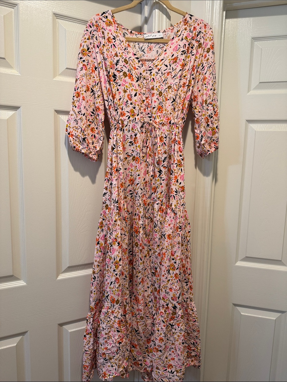 Petal & Pup Kelda Maxi Dress Floral 3/4 Sleeve Drawstring Cinched Waist Autumn L - Picture 6 of 16